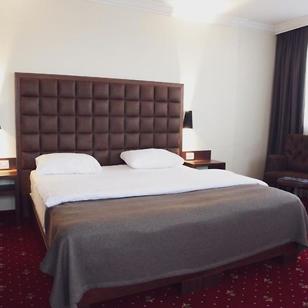 City Hotel Prizren Exteriér fotografie