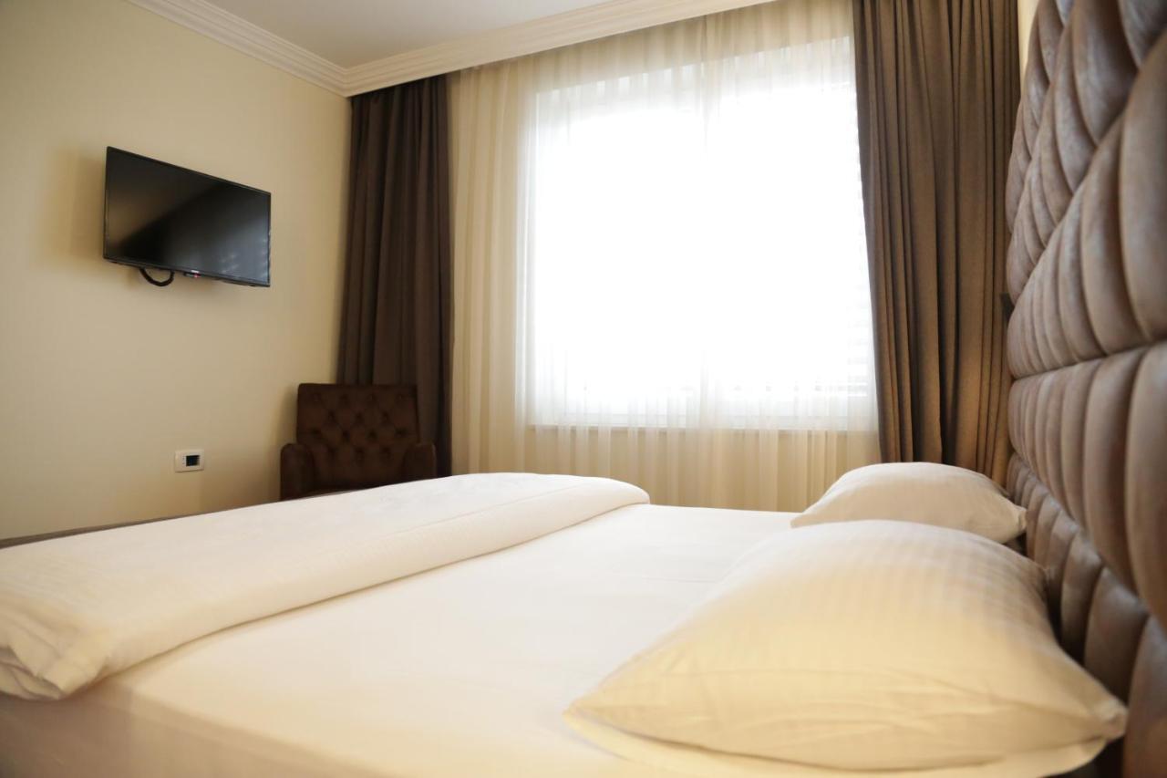 City Hotel Prizren Exteriér fotografie
