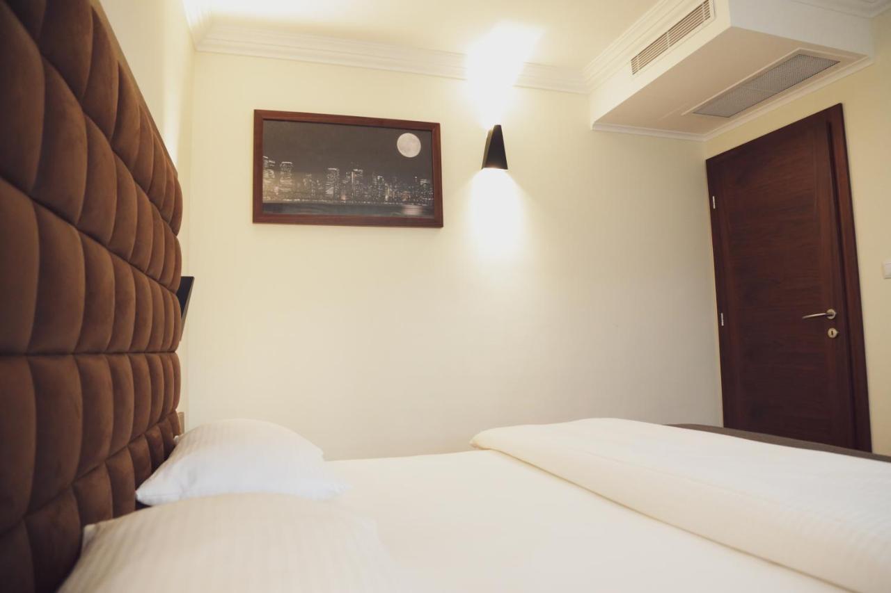 City Hotel Prizren Exteriér fotografie
