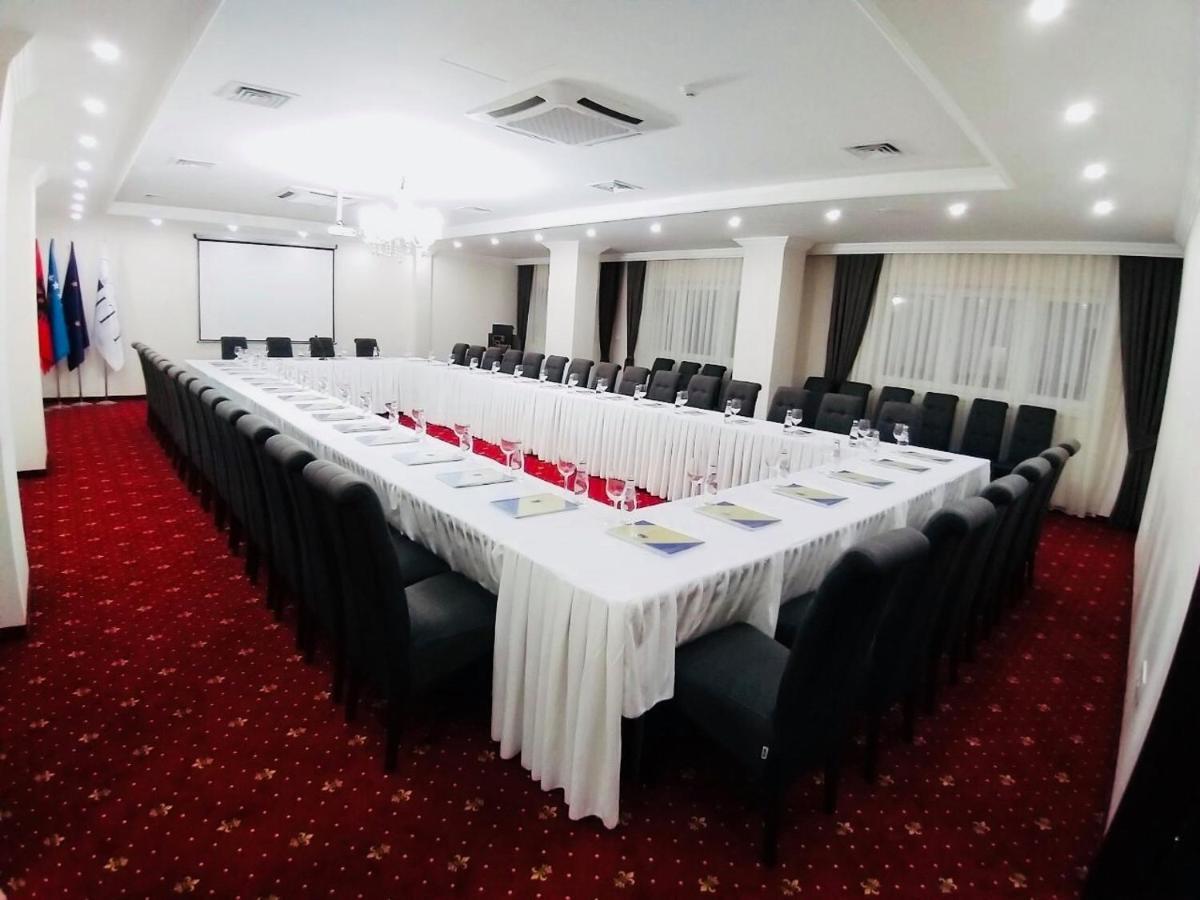 City Hotel Prizren Exteriér fotografie