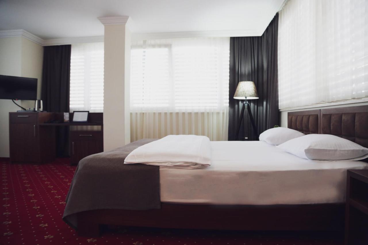 City Hotel Prizren Exteriér fotografie